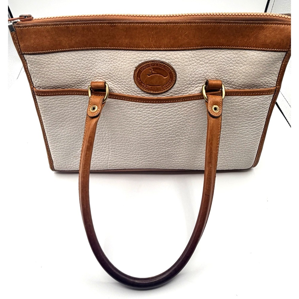 DOONEY & BOURKE ALL WEATHER LEATHER SIGNATURE HANDBAG VINTAGE!